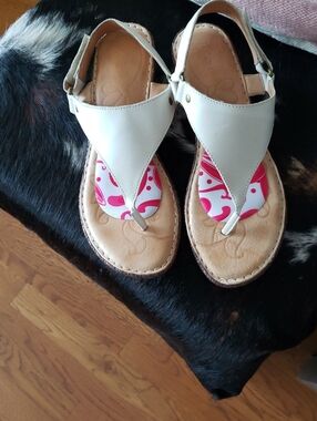Born White Leather Thong Sandals with Pink Patterned Footbed